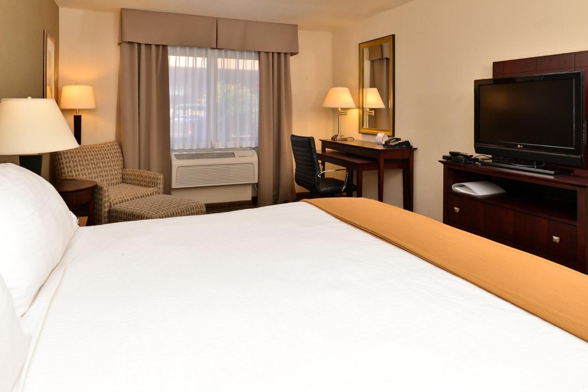 Holiday Inn Express Portland South - Lake Oswego By Ihg Екстер'єр фото